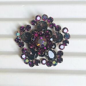 Brooch Vtg Amethyst Crystal Aurora Borealis Rhinestone Layered Flower Star Prong